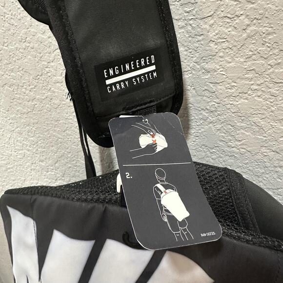 Nike Alpha Training Duffel Bag Crossbody Black Large Carry System New With Tags - Picture 2 of 8